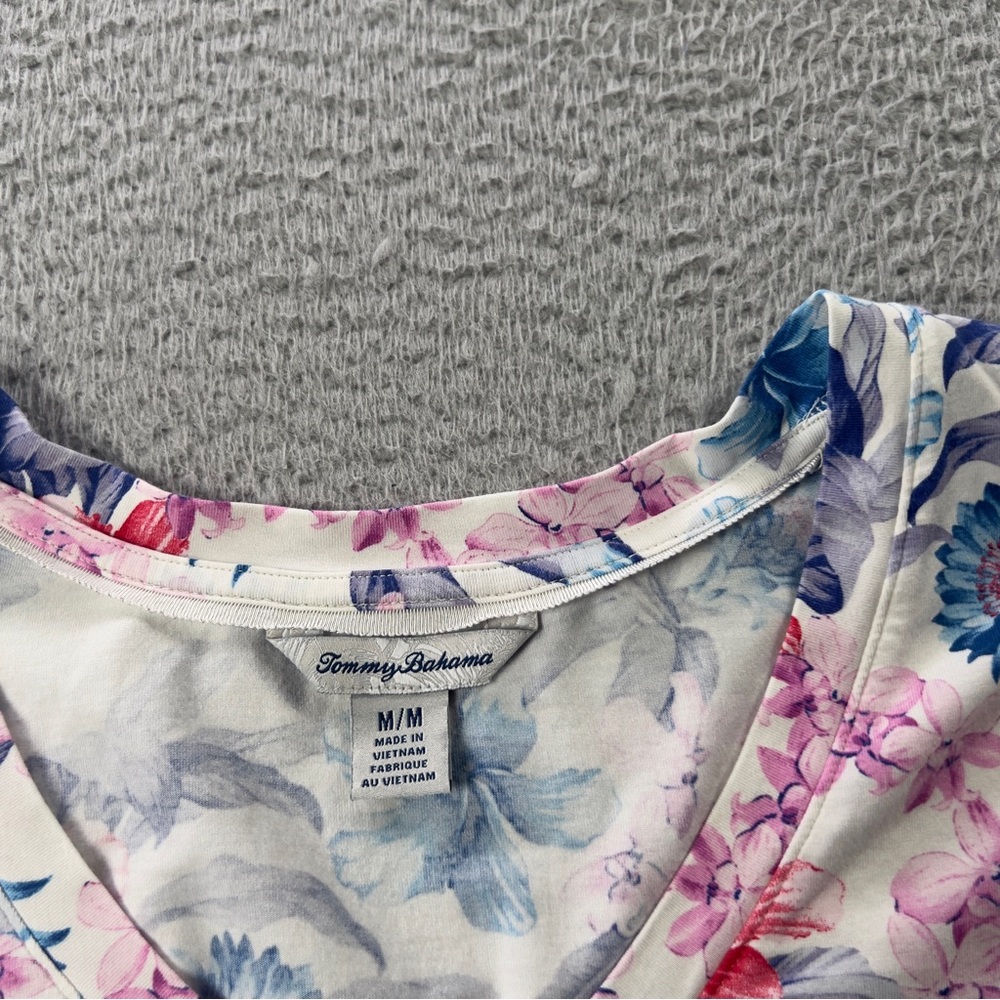 Tommy Bahama Top Womens Medium White Floral V Neck Short Sleeve Tropical Preppy - Picture 4 of 9